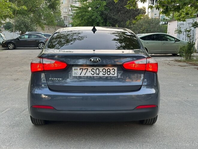 Kia Forte 2015, 220,480 km - 1.8 l - Bakı
