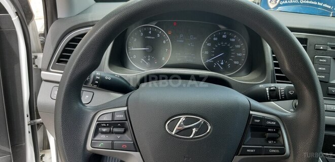 Hyundai Elantra 2017, 185,075 km - 2.0 l - Bakı