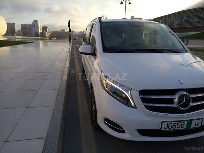 Mercedes V 220 2016, 50,000 km - 2.2 л - Bakı