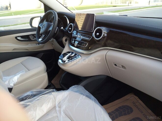 Mercedes V 220 2016, 50,000 km - 2.2 л - Bakı