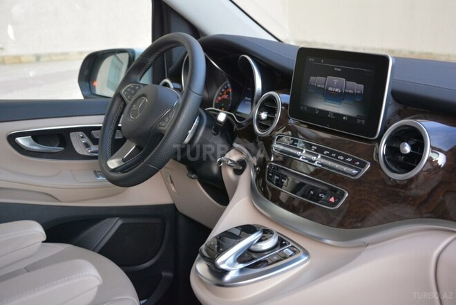 Mercedes V 220 2016, 50,000 km - 2.2 л - Bakı