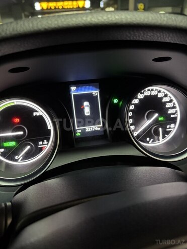 Toyota Camry 2023, 27,600 km - 2.5 l - Bakı