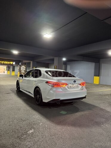 Toyota Camry 2023, 27,600 km - 2.5 l - Bakı