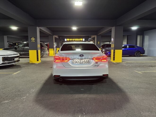 Toyota Camry 2023, 27,600 km - 2.5 l - Bakı