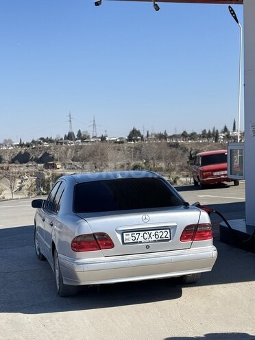 Mercedes E 240 1997, 280,000 km - 2.4 l - Şəmkir