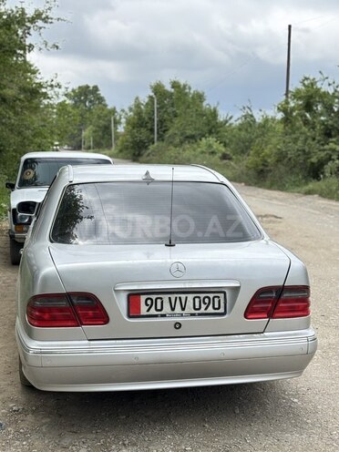 Mercedes E 240 1997, 280,000 km - 2.4 l - Şəmkir