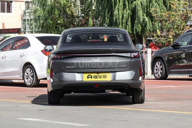Changan Qiyuan A05 2025, 0 km - 1.5 л - Bakı