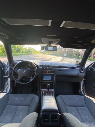 Mercedes E 220 d 2000, 460,000 km - 2.2 l - Biləsuvar