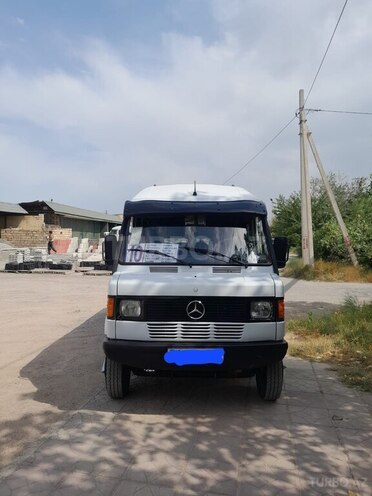 Mercedes 410 D 1985, 379,466 km - 2.5 l - Şirvan
