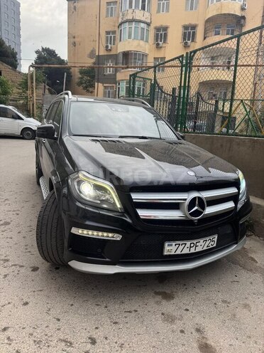 Mercedes GL 500 4MATIC 2014, 260,000 km - 4.7 л - Bakı