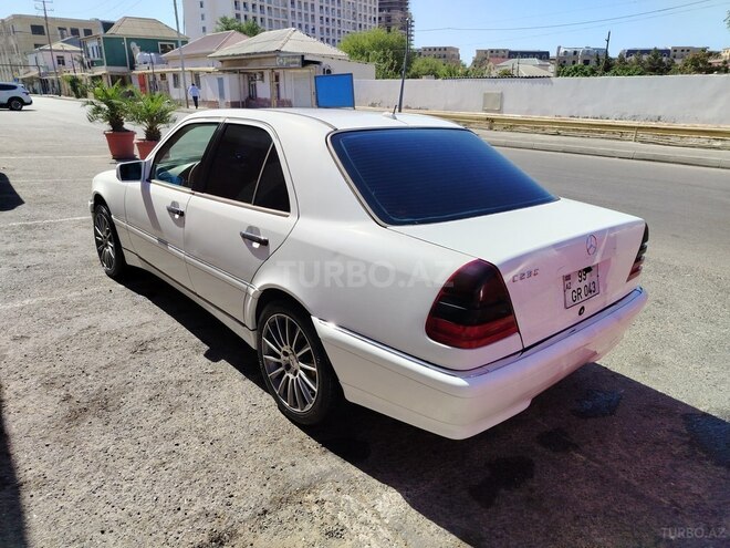 Mercedes C 230 1999, 260,000 km - 2.3 л - Bakı