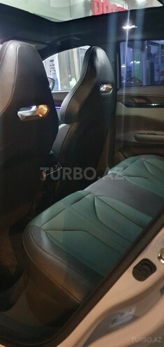 Changan Qiyuan A06 2025, 3,948 km - 1.5 л - Bakı