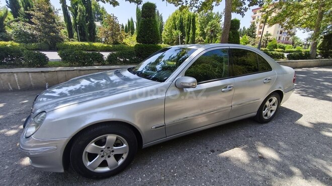 Mercedes E 240 2002, 378,000 km - 2.6 l - Bakı