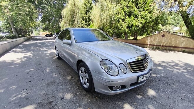 Mercedes E 240 2002, 378,000 km - 2.6 l - Bakı