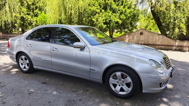 Mercedes E 240 2002, 378,000 km - 2.6 l - Bakı