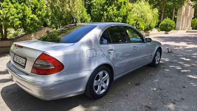 Mercedes E 240 2002, 378,000 km - 2.6 l - Bakı