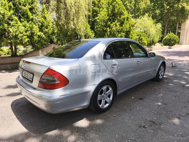 Mercedes E 240 2002, 378,000 km - 2.6 l - Bakı