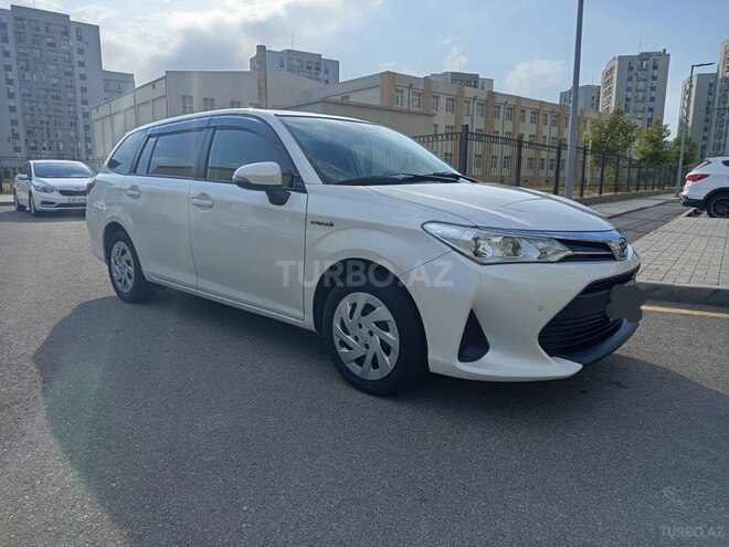 Toyota Corolla Fielder 2019, 97,000 km - 1.5 л - Bakı