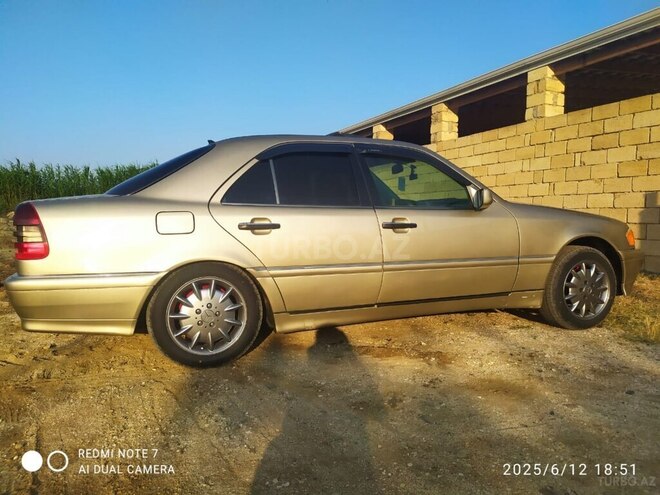 Mercedes C 230 1997, 36,854 km - 2.3 л - Sabirabad