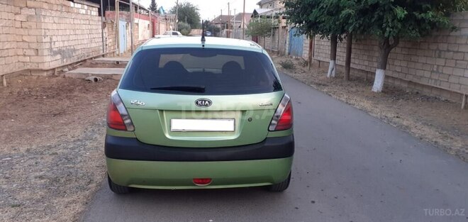 Kia Rio 2005, 490,000 km - 1.5 l - Biləsuvar