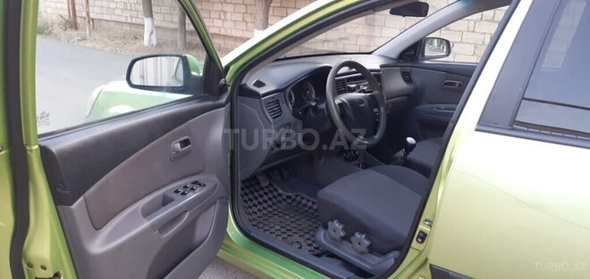 Kia Rio 2005, 490,000 km - 1.5 l - Biləsuvar
