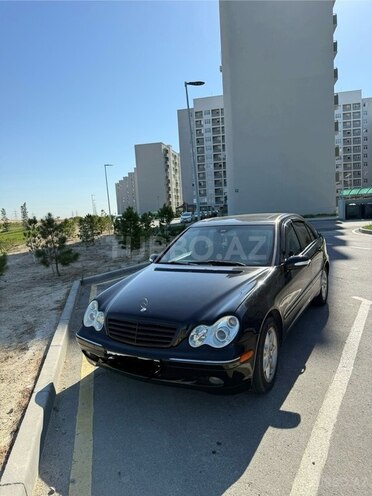 Mercedes C 240 2003, 403,364 km - 2.6 л - Bakı