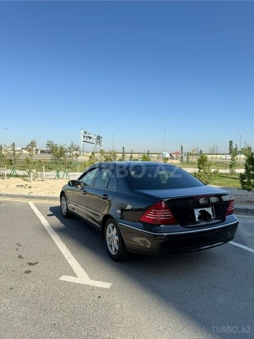 Mercedes C 240 2003, 403,364 km - 2.6 л - Bakı