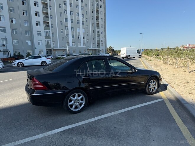 Mercedes C 240 2003, 403,364 km - 2.6 л - Bakı