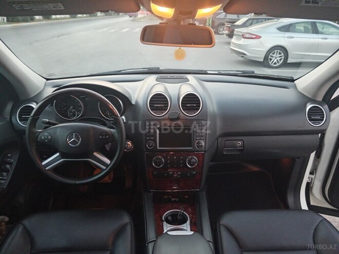 Mercedes ML 350 4MATIC 2010, 272,123 km - 3.5 l - Sumqayıt