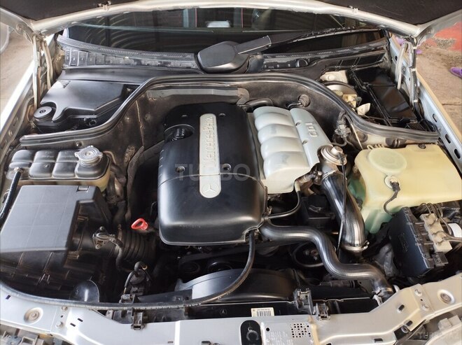 Mercedes C 220 d 2000, 330,000 km - 2.2 l - Biləsuvar