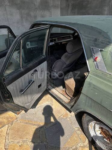 GAZ 24 1973, 978,968 km - 2.5 l - Tovuz