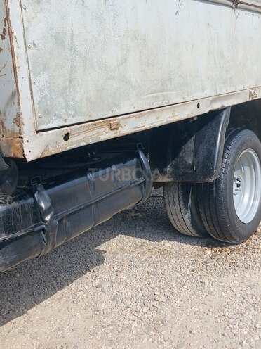 GAZ 2705-757 1998, 200,000 km - 2.5 l - Qusar