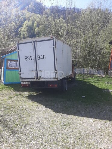 GAZ 330202-740 1999, 125,874 km - 2.5 l - Quba
