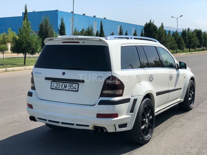 Mercedes  2009, 181,000 km - 6.1 l - Bakı
