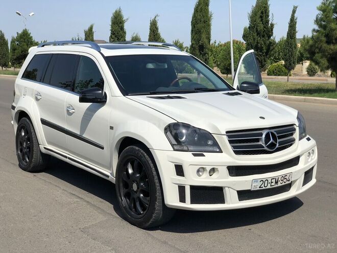 Mercedes  2009, 181,000 km - 6.1 l - Bakı
