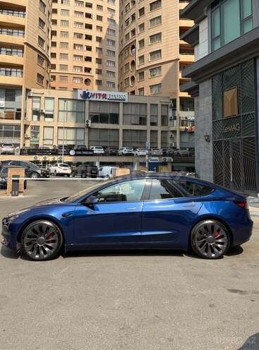 Tesla Model 3 2023, 36,000 km - 0.0 l - Bakı