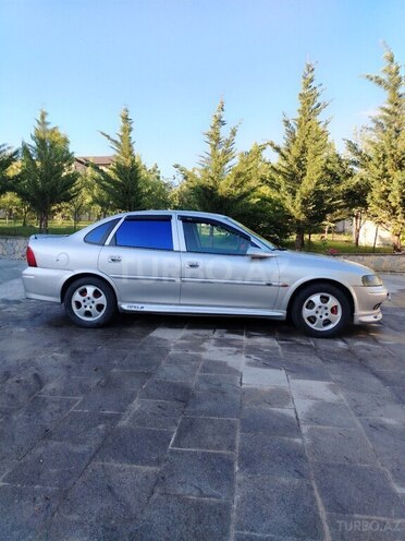 Opel Vectra 1998, 393,380 km - 2.0 l - Şamaxı