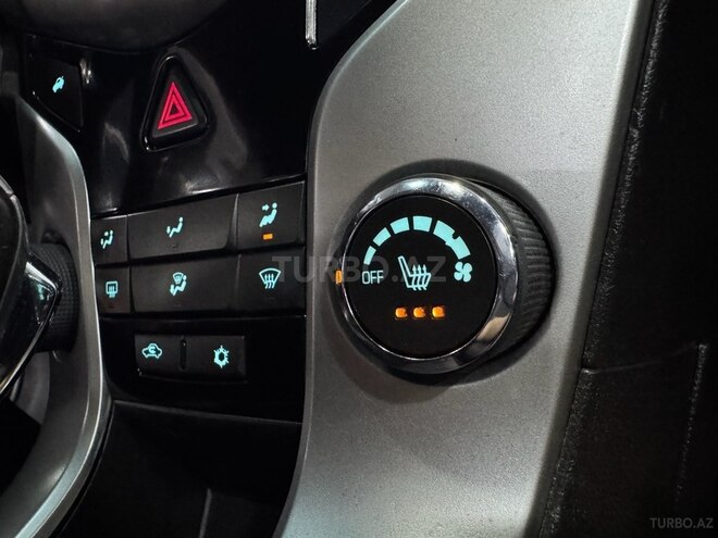 Chevrolet Cruze 2015, 135,000 km - 1.4 l - Xırdalan