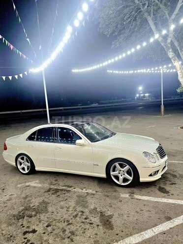 Mercedes E 280-3