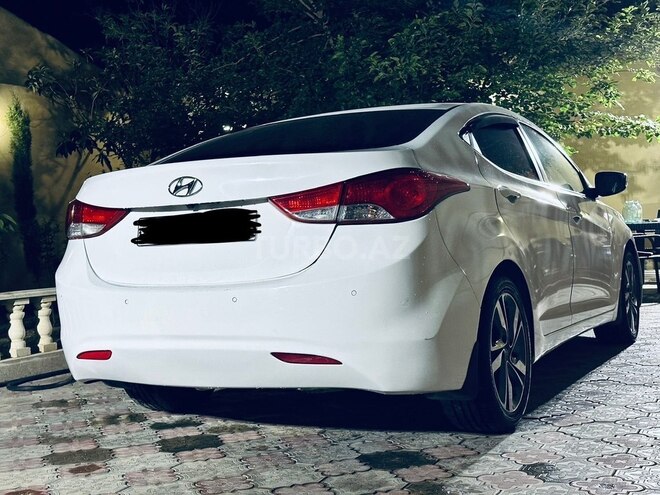 Hyundai Elantra 2011, 215,445 km - 1.8 л - Bakı