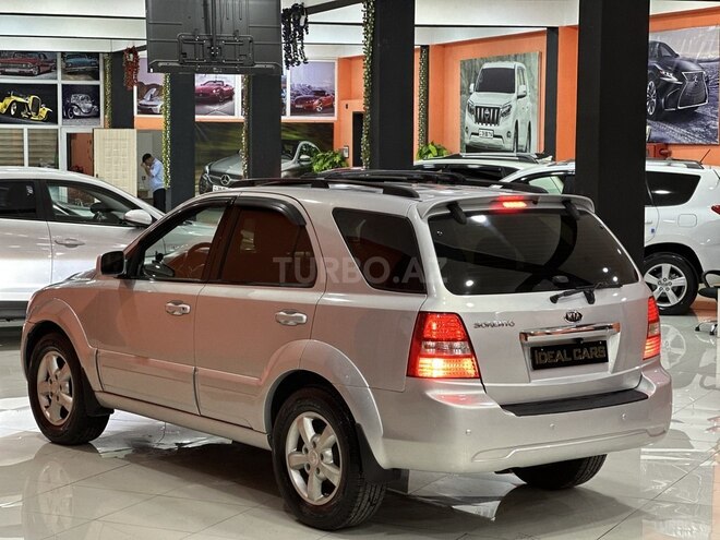 Kia Sorento 2006, 278,000 km - 3.5 l - Sumqayıt