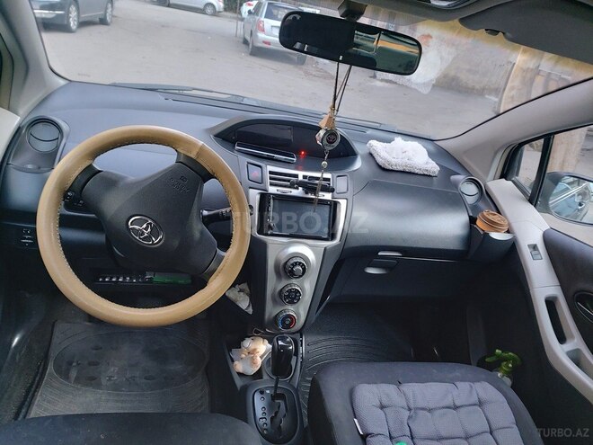 Toyota Yaris 2008, 353,218 km - 1.3 л - Bakı