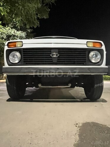 LADA (VAZ) Niva 2005, 220,000 km - 1.7 l - Salyan