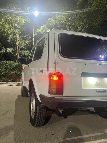 LADA (VAZ) Niva 2005, 220,000 km - 1.7 l - Salyan