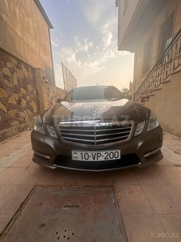 Mercedes E 200 d 2012, 228,000 km - 2.0 l - Bakı