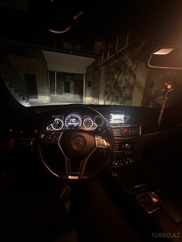 Mercedes E 200 d 2012, 228,000 km - 2.0 l - Bakı