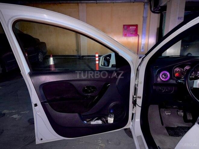 Renault Logan 2014, 257,010 km - 1.6 l - Bakı