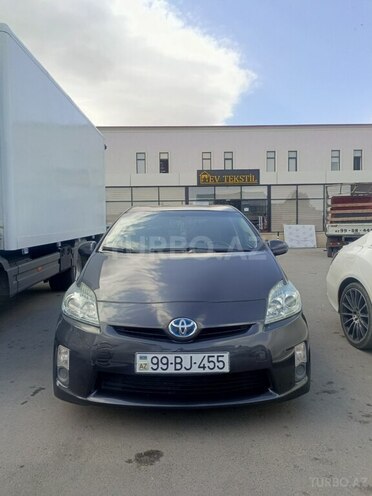 Toyota Prius 2011, 320,000 km - 1.8 l - Bakı