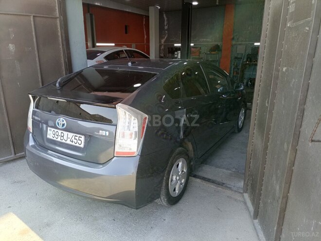 Toyota Prius 2011, 320,000 km - 1.8 l - Bakı