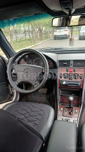 Mercedes C 220 d 1999, 322,633 km - 2.2 л - Mingəçevir
